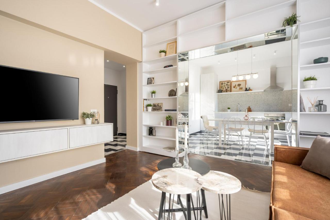 Elegant Two Bedrooms Apartment บูคาเรสต์ ภายนอก รูปภาพ